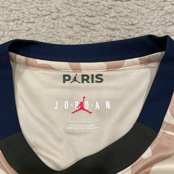 Nike Jordan PSG 23/24 Fourth Jersey men size L NWT - Picture 6 of 6